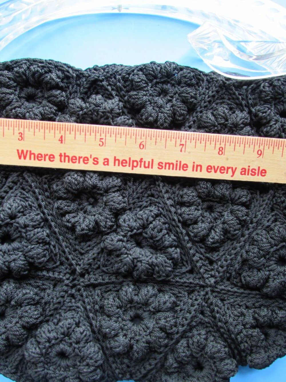 1940 Era Black Crochet Purse Clear Acrylic Handle - Picture 9 of 9